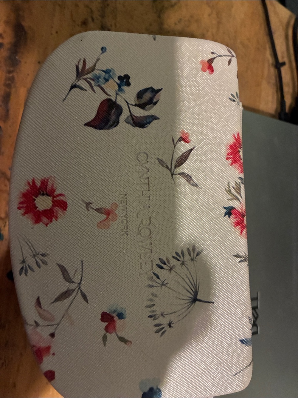 Cynthia Rowley Cream Floral Zip Cosmetic Pouch